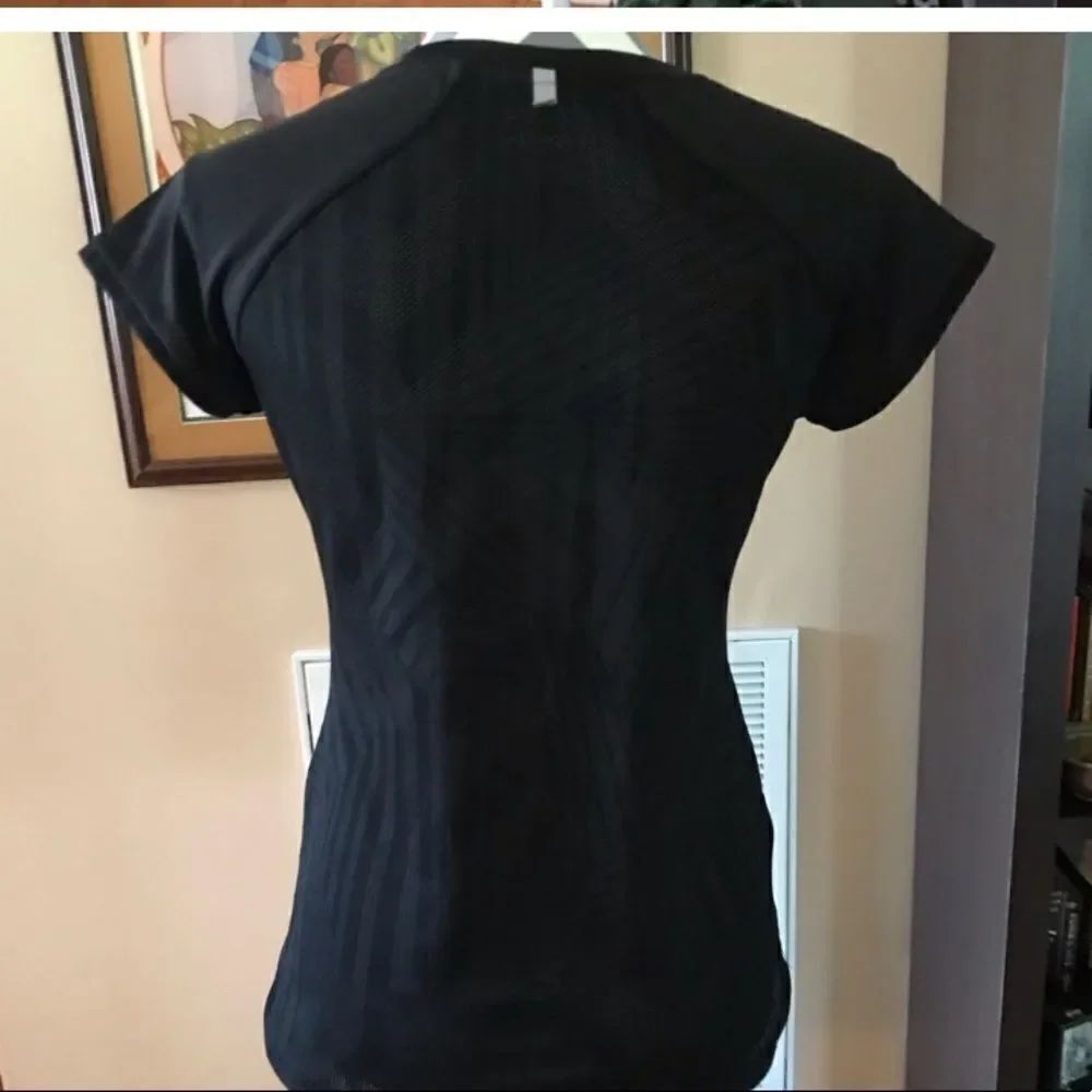 Lotto Italian Sport MEDIUM Black Workout Shirt - Picture 3 of 5